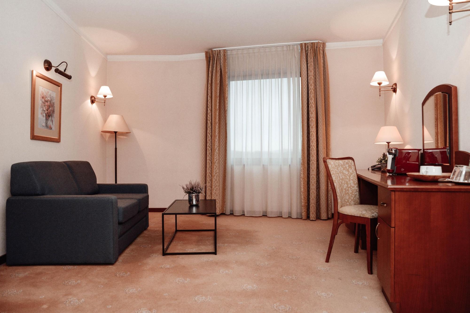 Sympozjum & 4* Krakow