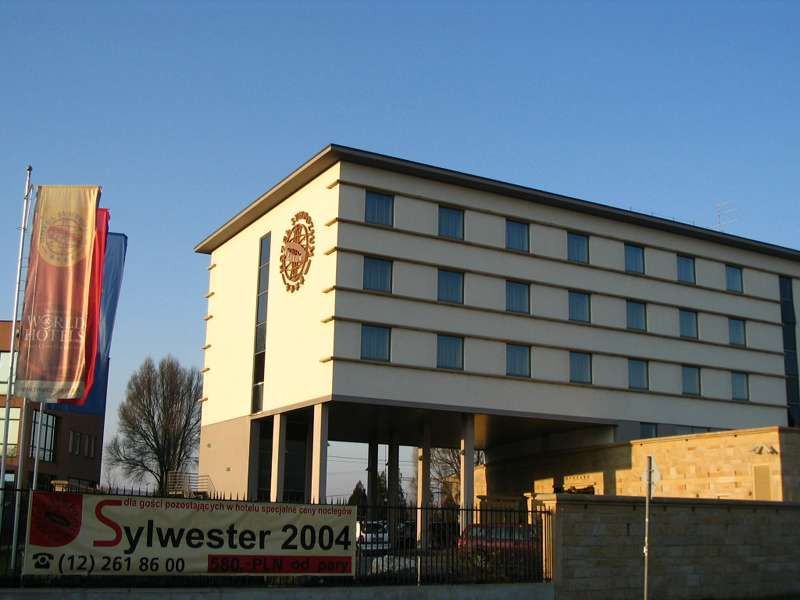 Sympozjum & Hotel 4*